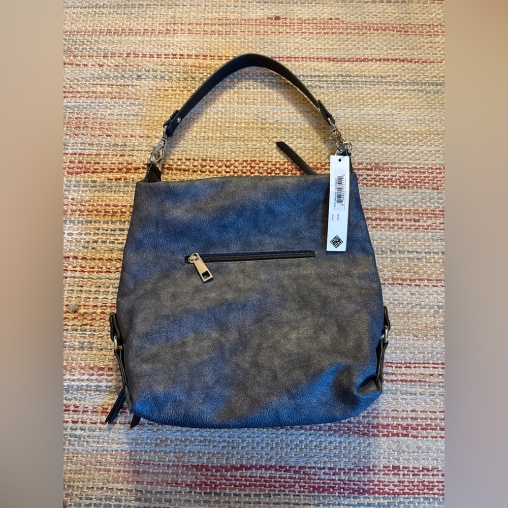 NWT SONDRA ROBERTS SQUARED nylon and vegan leather shoulder bag - Picture 16 of 16